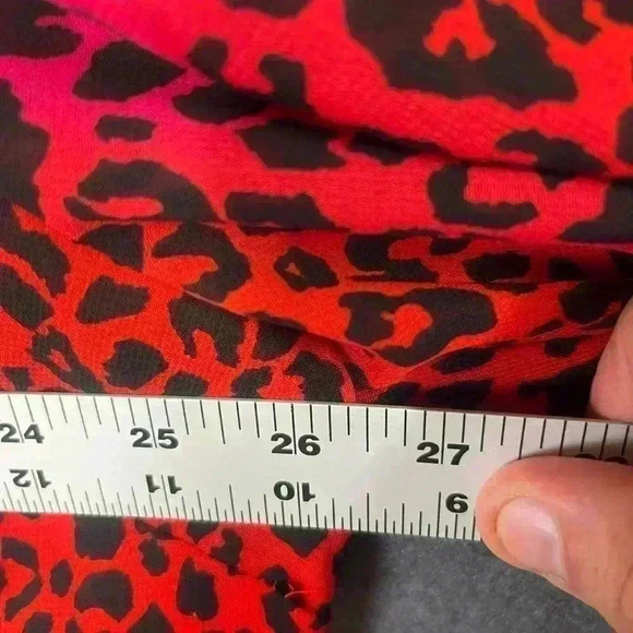 Lane Bryant Animal Print Blouse Womens 22/24 100% Poly lightweight Res pink 0385 - Picture 5 of 7